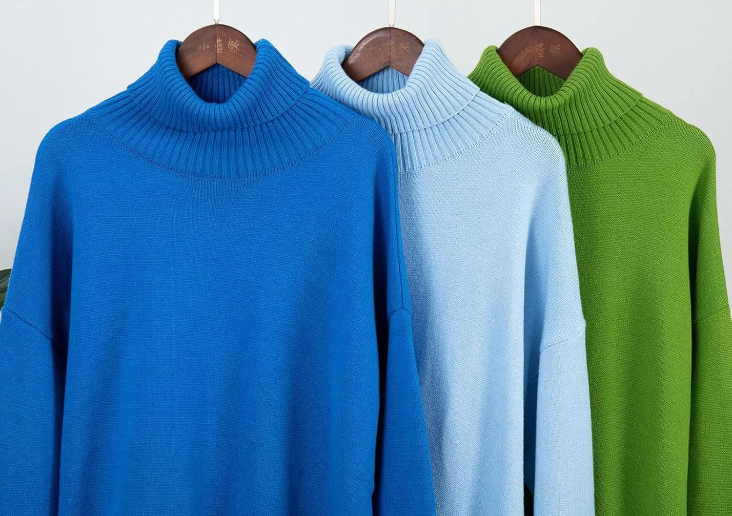 CHARTOU Women Turtleneck Sweater Pullover Fall Knitted Oversized Sweater Knit Top Jumper Knitwear