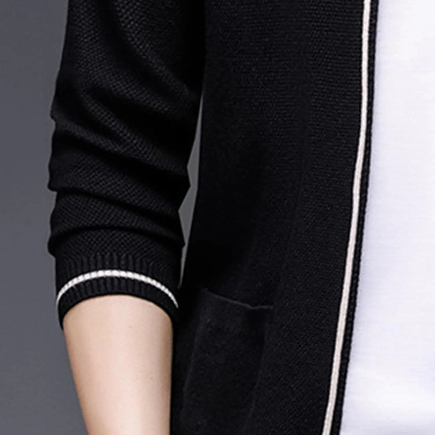 Men's Collar Knitted Cardigan Button Down Male Knits with Pockets Winter Long Sleeve Knit Cardigans