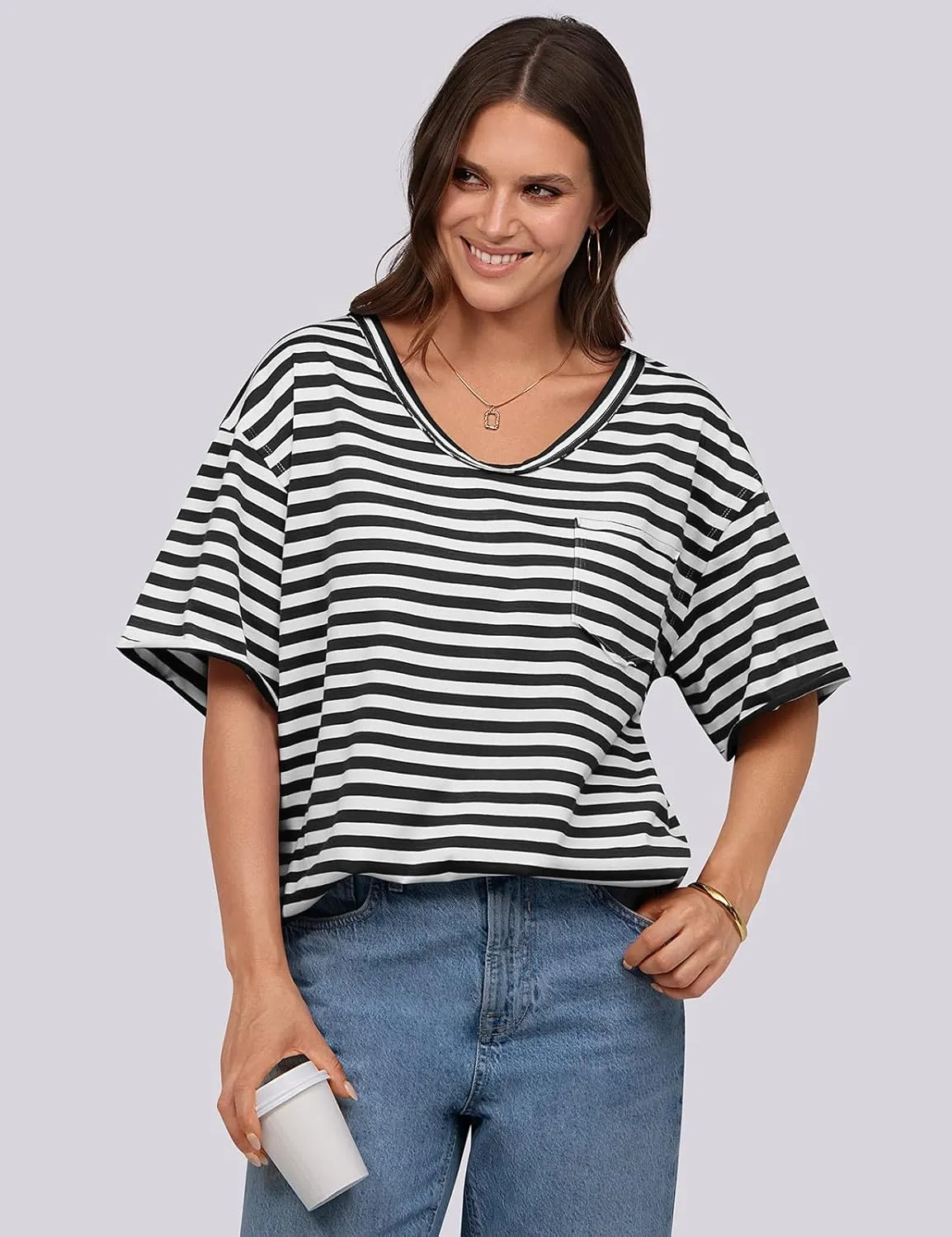 UEU Women Oversized Striped T Shirts Summer V Neck Short Sleeve Cotton Casual Loose Tops Tee Tshirts Trendy Fashion Clothes