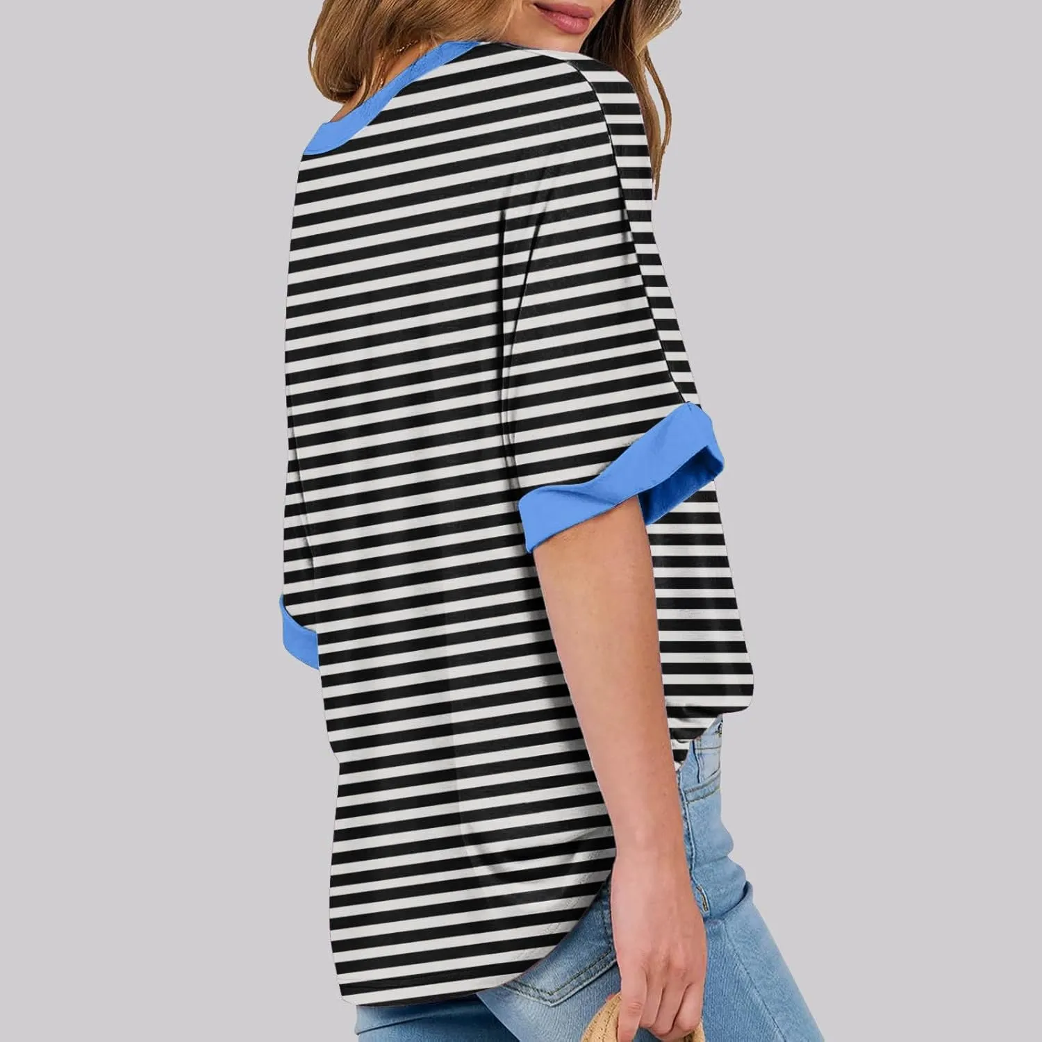 Women Oversized Tshirts 2024 Casual Short Sleeve Crewneck Blouse Tops Trendy Stripes Tops Ladies Summer Clothes