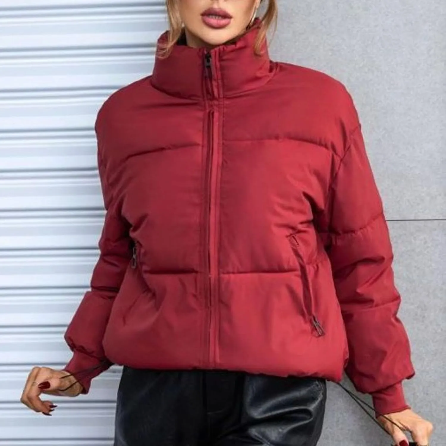 Women's Winter Cropped Puffer Jacket Short Warm Quilted Down Coat Stand Collar Zipper Baggy Outerwear with Pockets