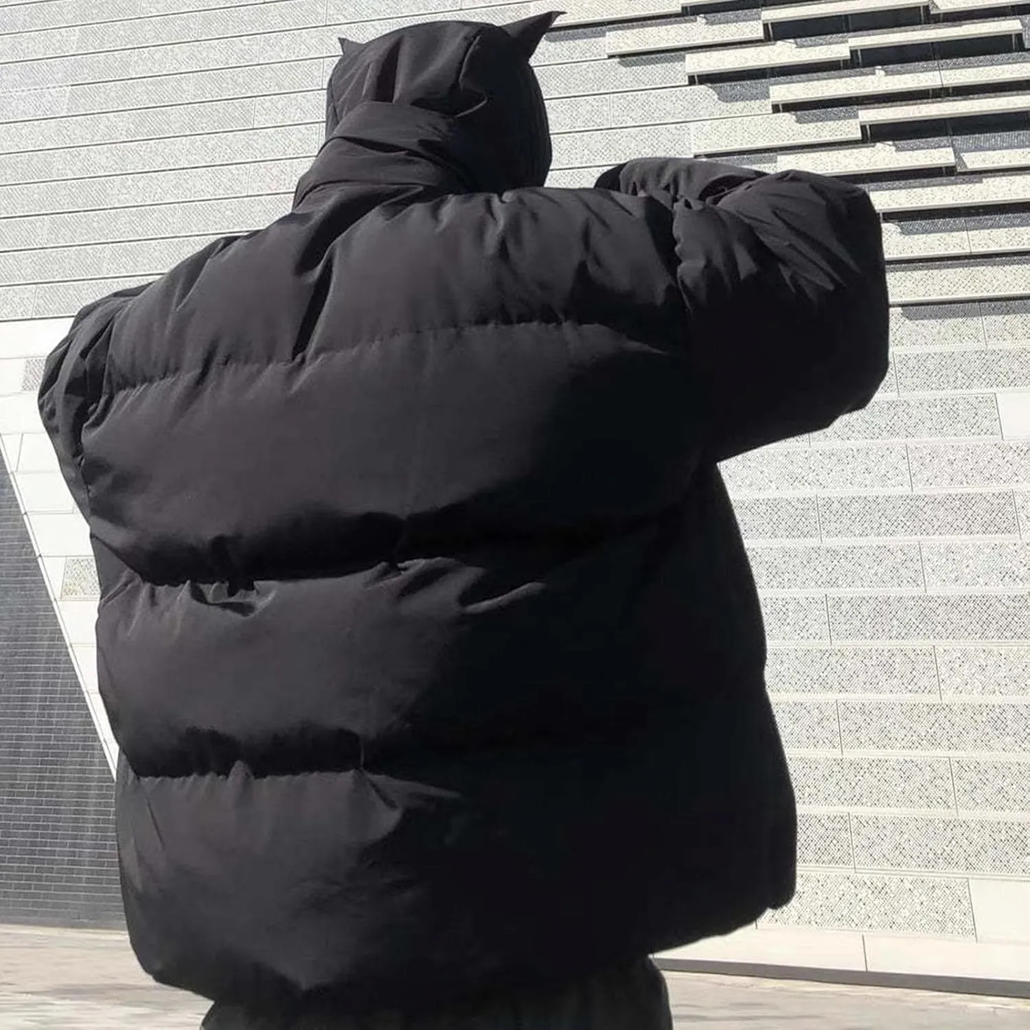 Women's Winter Long Sleeve Zip Puffer Jacket Pockets Baggy Short Down Coats Hooded Down Jacket Streetwear Y2k Clothes